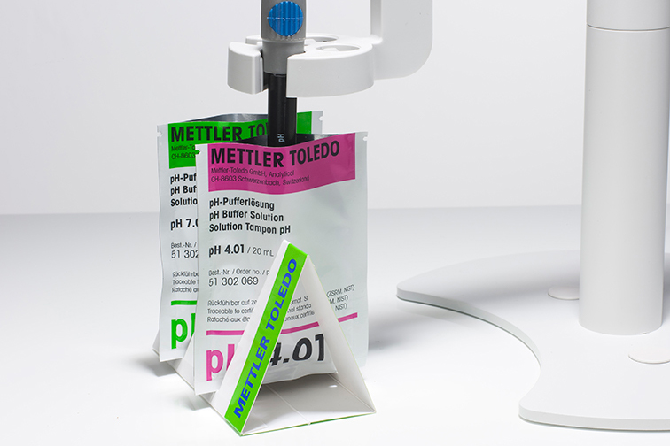 Elscolab - Solutions - Mettler Toledo Buffers and electrolyte
