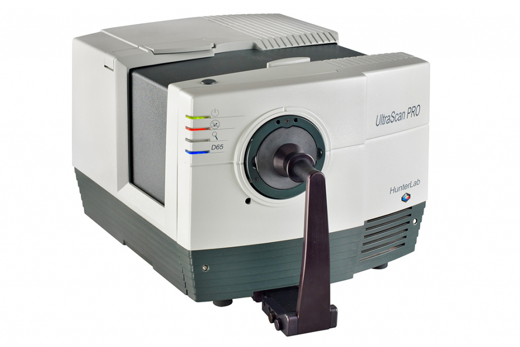 Hunterlab UltraScan PRO - The reference colour meter