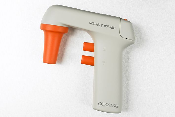Contrôleurs de pipettes motorisées, légères et ergonomiques Stripettor Pro de Corning